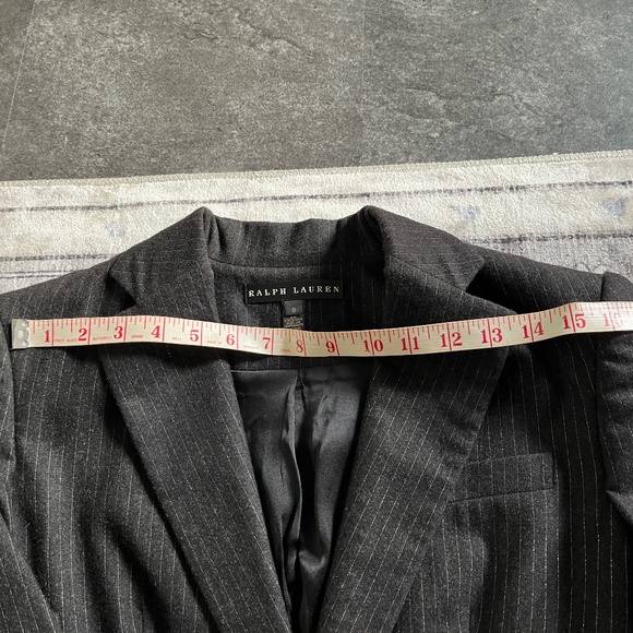 Polo Ralph Lauren (8) soft wool one-button blazer, EUC, perfect condition. - Picture 10 of 16
